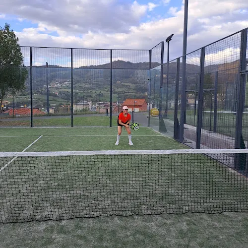 Pistas de Tenis y Pádel del Parque del Oeste - Oviedo