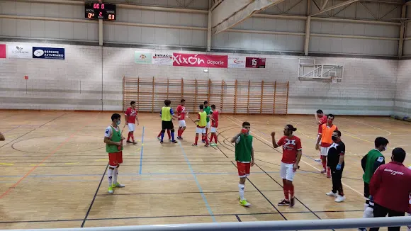 Complejo Deportivo El Llano-Contrueces