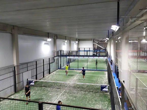 Club Pádel Ripollet - L'Hospitalet de Llobregat