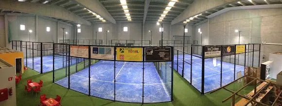 Padel Indoor Tona - Tona
