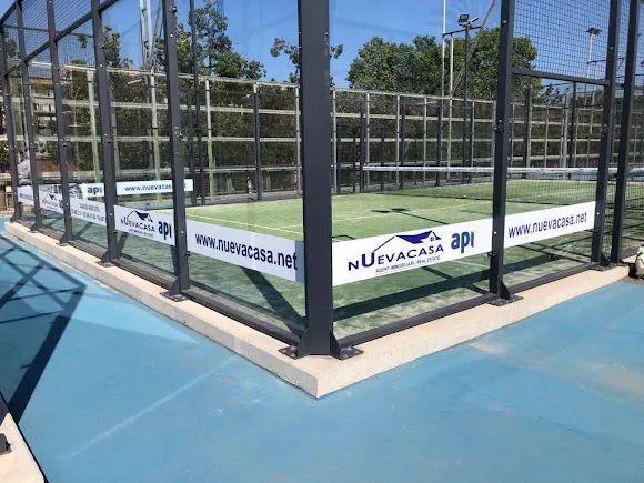 Pistas Municipales de Tenis y Pádel la Llosa de Bon Pastor - Barcelona