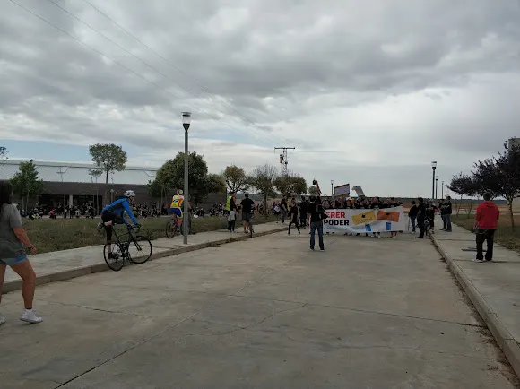 Polideportivo Municipal de Modúbar de la Emparedada - Modubar de la Emparedada