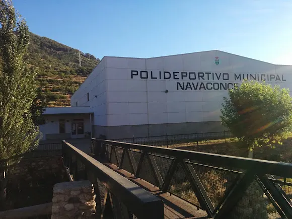 Polideportivo municipal - Navaconcejo