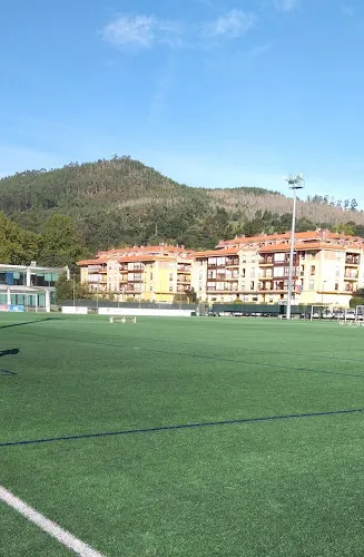 Complejo Deportivo Fernando Astobiza - Santa Maria de Cayon