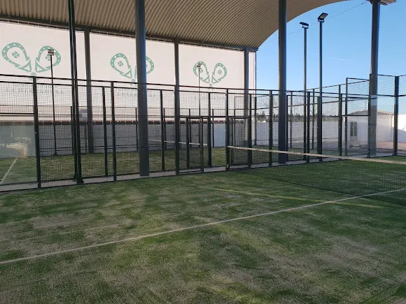 CLUB DE PADEL LA HERRADURA CIUDAD REAL - Almodovar del Campo