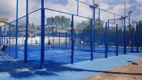 Complejo Deportivo La Salle, Padel y Fútbol. - Córdoba