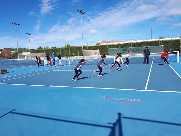 Nuevo Tenis Cuenca - Cuenca