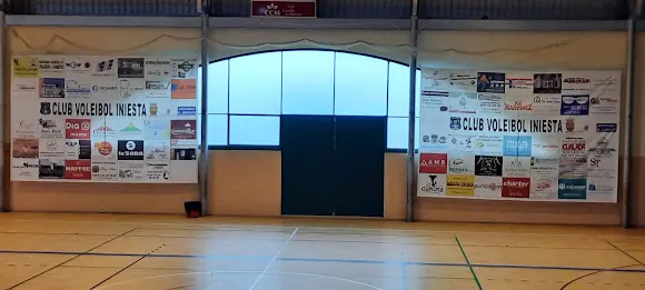 Pabellón Polideportivo Municipal de Iniesta. - Iniesta