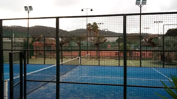 Tennis & Pàdel Piper's - Club deportivo en Calonge
