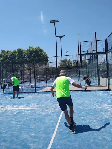 Lloret Padel Tours - Club deportivo en Lloret de Mar