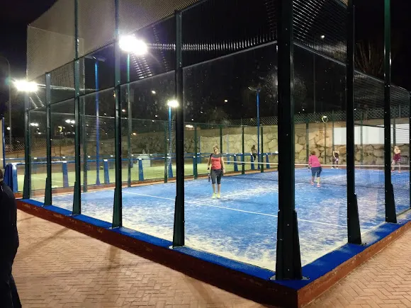 Pistas Municipales Pádel - Alhaurin de la Torre