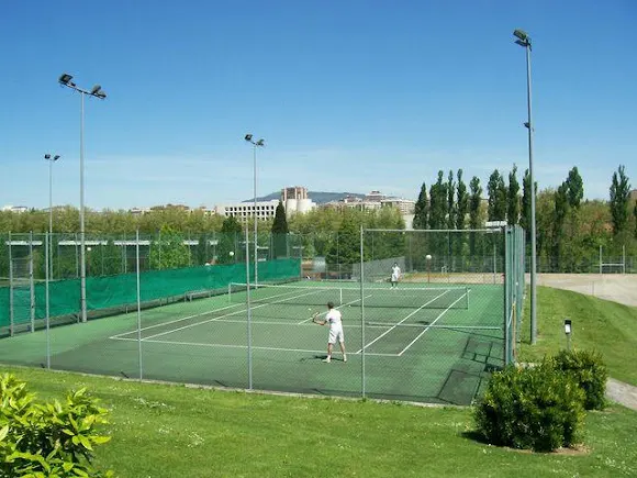 Polideportivo. Universidad de Navarra - Pamplona/Iruna