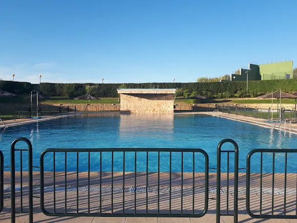 Polideportivo Los Sauces - Saucelle