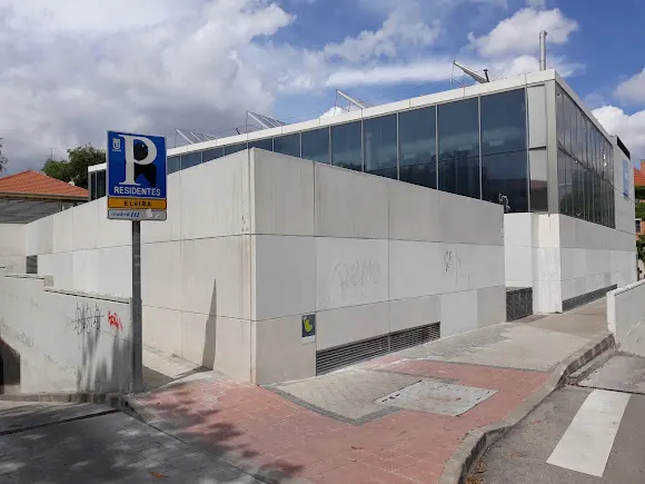 Centro Deportivo Municipal Fuente del Berro