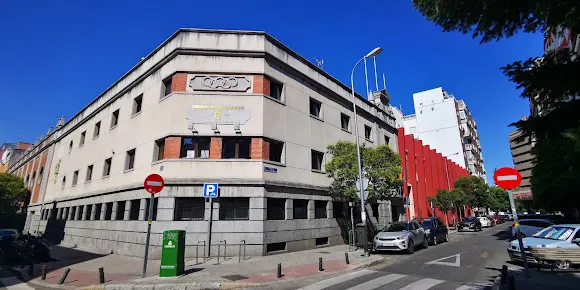 Centro Deportivo Municipal Gimnasio Moscardó
