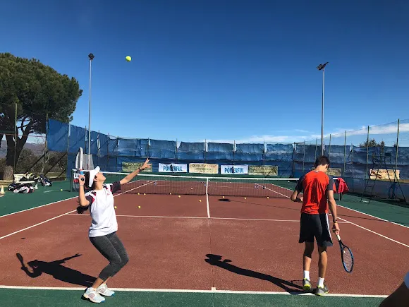 Quality Tenis Valdemorillo (Pino Alto) - Valdemorillo