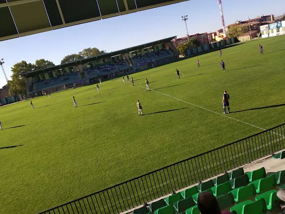 Ciudad deportiva La Albuera - Segovia