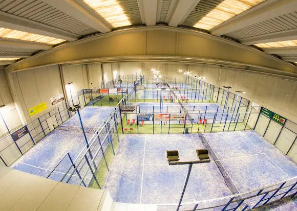 PADEL INDOOR TORREDEMBARRA - Torredembarra