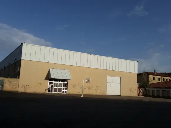 Pabellón Deportivo Municipal de Mora de Rubielos. - Mora de Rubielos