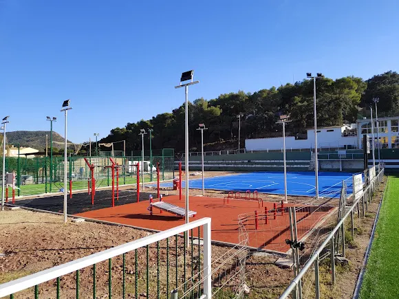 Polideportivo Municipal Serra - Serra