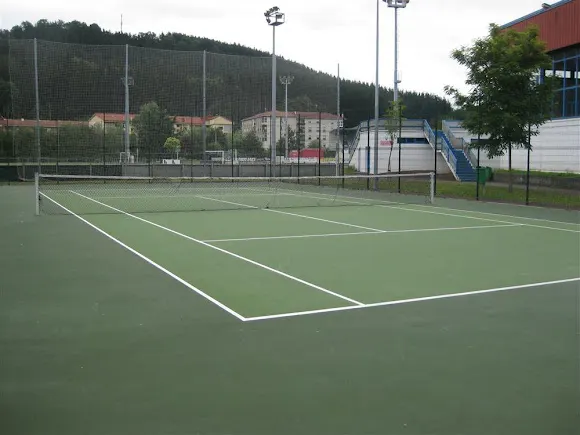 Polikiroldegia/Polideportivo - Zalla