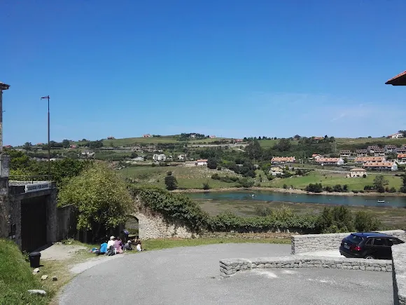 Polideportivo Muncipal San Vicente De La Barquera - San Vicente de la Barquera