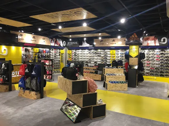 Oteros Sneakers For All - San Juan de Aznalfarache