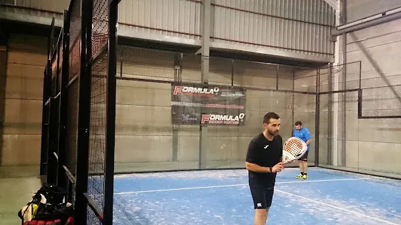 MOON PADEL - Valmojado