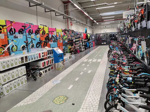 Decathlon Puerto Venecia - Zaragoza